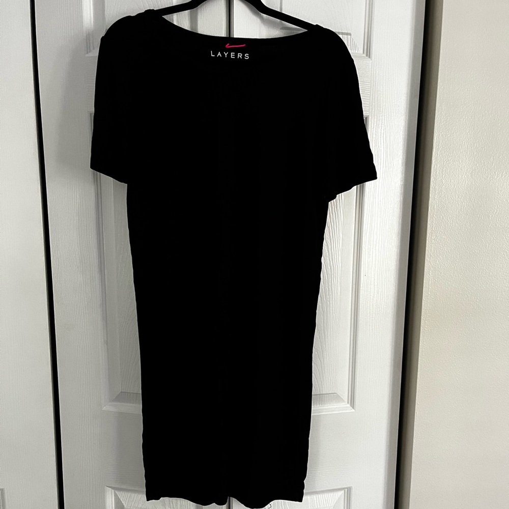 HATCH LAYERS Black Short Sleeve Shift Dress